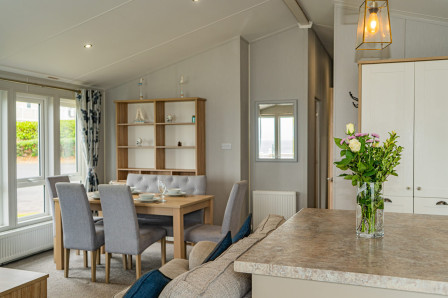 5 Willows, Devon Cliffs, Devon.