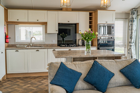 5 Willows, Devon Cliffs, Devon.